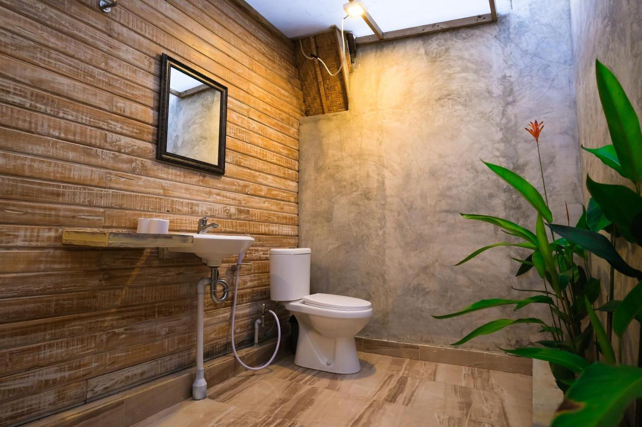 Puri Sadewa Balangan Apartment Jimbaran  Exterior photo